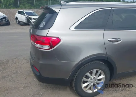 2017 Kia Sorento 2.4L Lx из США, поврежденный, VIN 5XYPGDA39HG337363